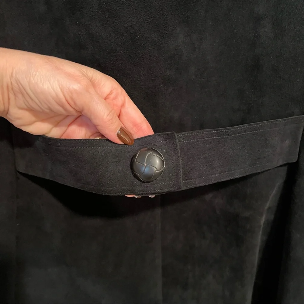 Virginia Holmes Elegant‎ Faux Suede Black Long Coat. Size Medium.